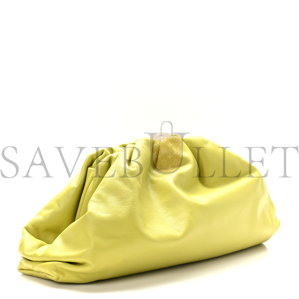 BOTTEGA VENETA SMOOTH BUTTER CALF THE POUCH OVERSIZED CLUTCH SHERBERT  (38*24*8cm)